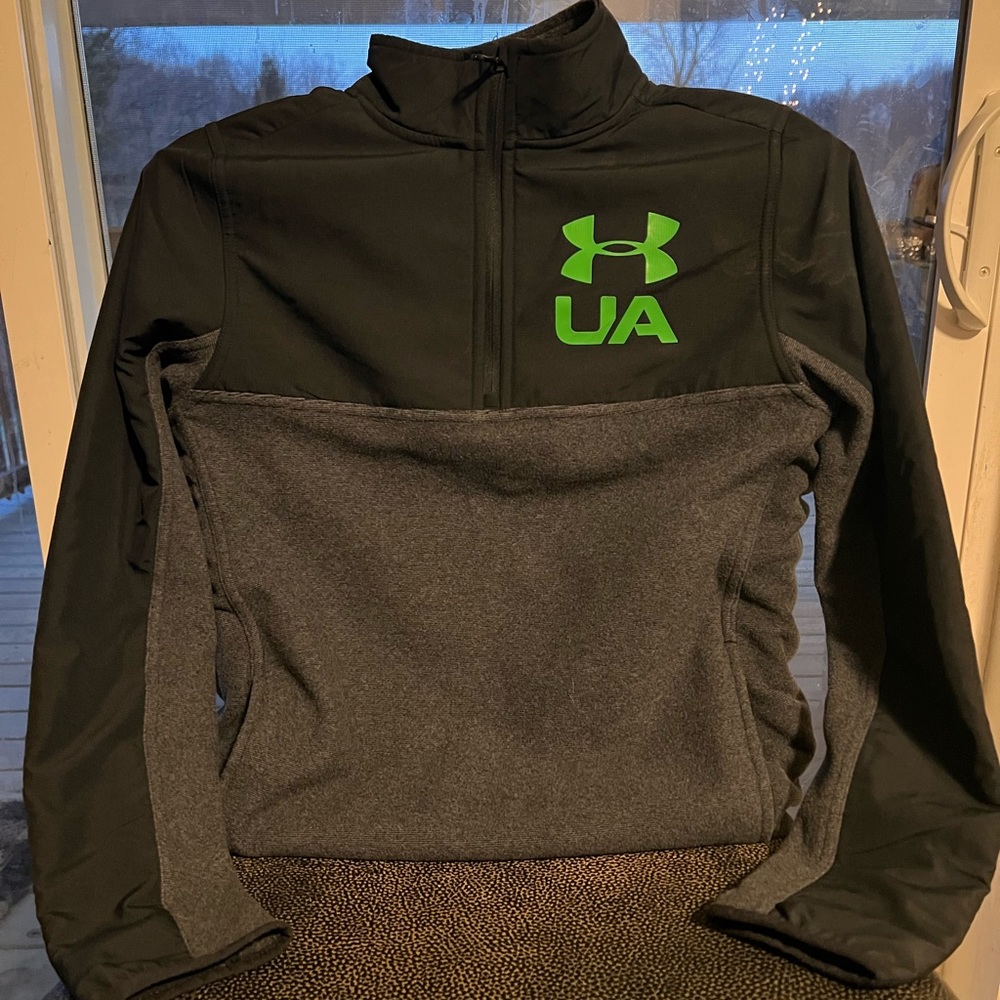 Youth boys Under Armour pull over multi-color sweater; quarter upper chest zipup